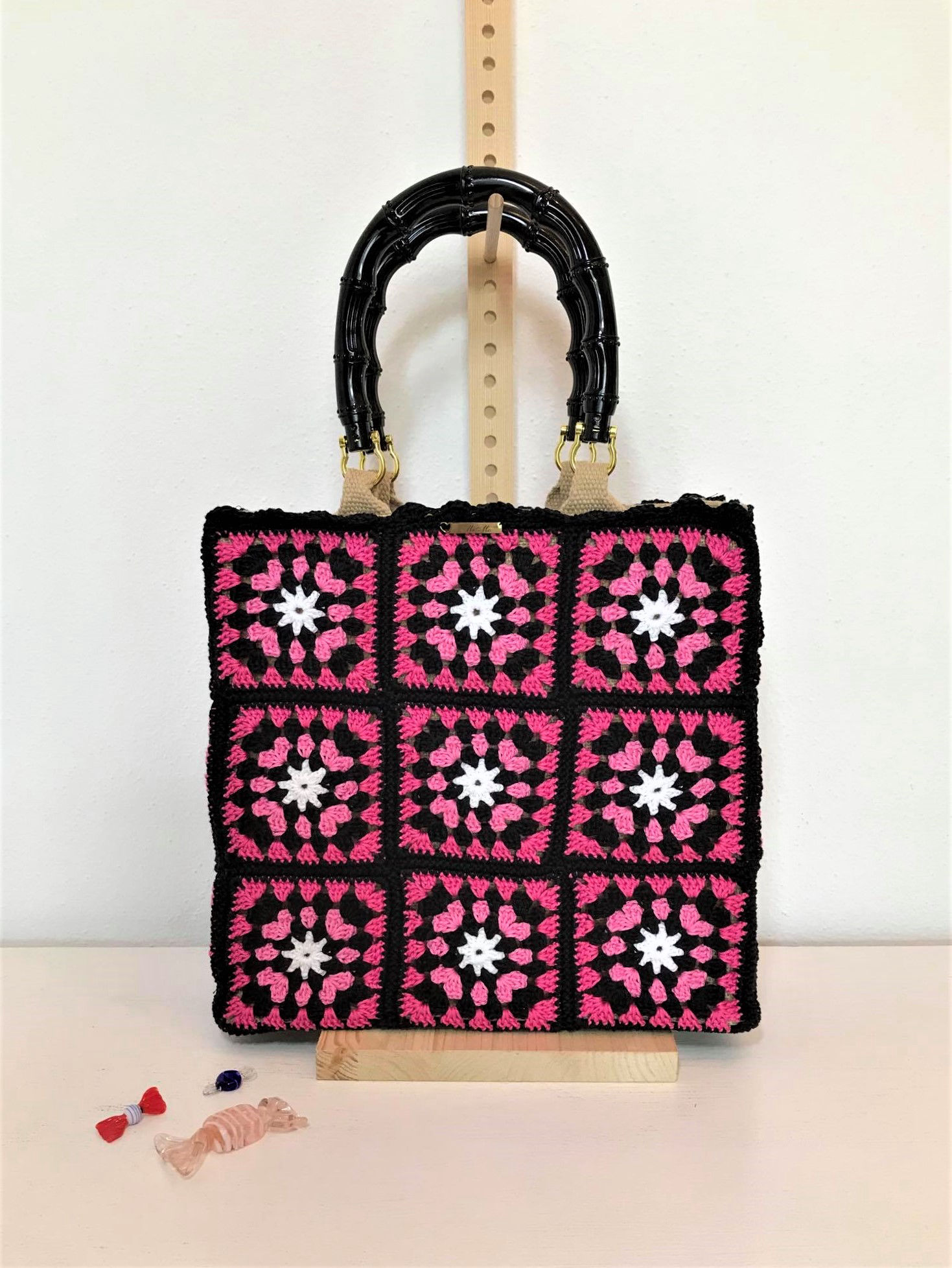 MeMo Granny Bag 1