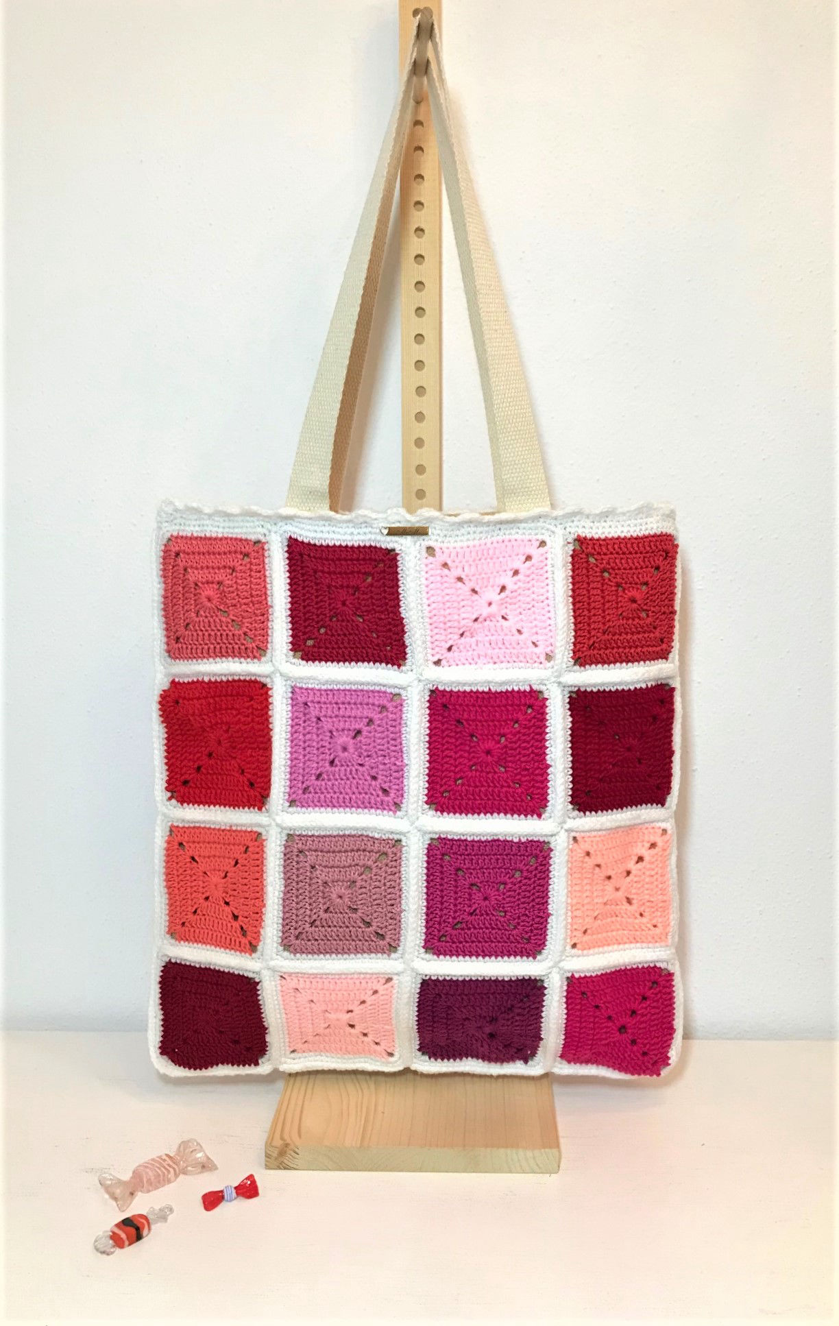 MeMo Granny Bag 1